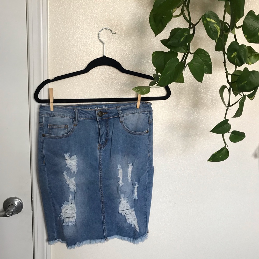 Denim skirt